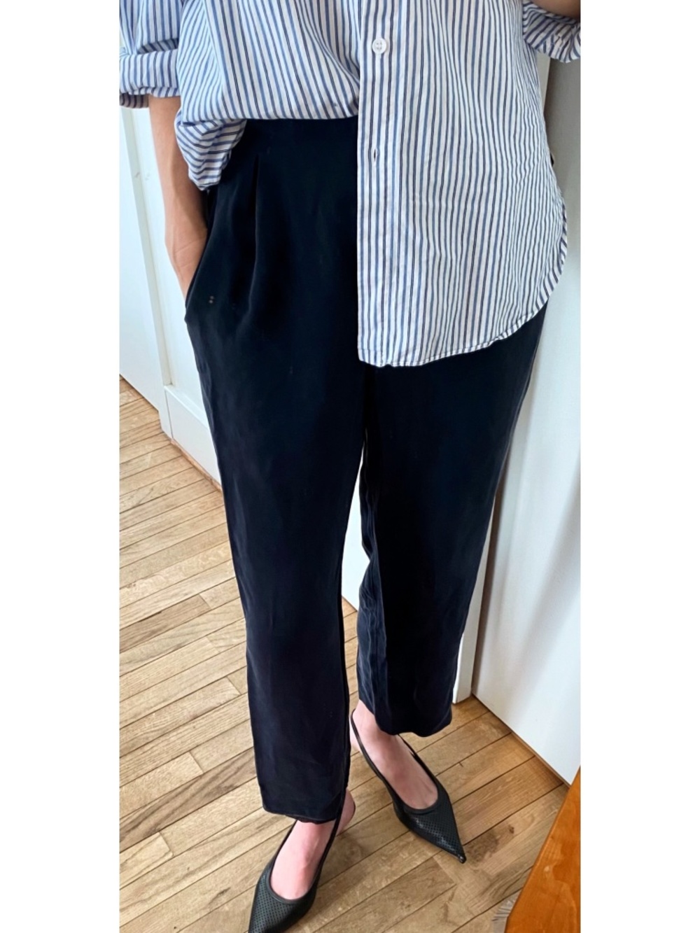 Vintage Early 90s Calvin Klein Collection 100% Silk Pleated Trousers | Navy | XS